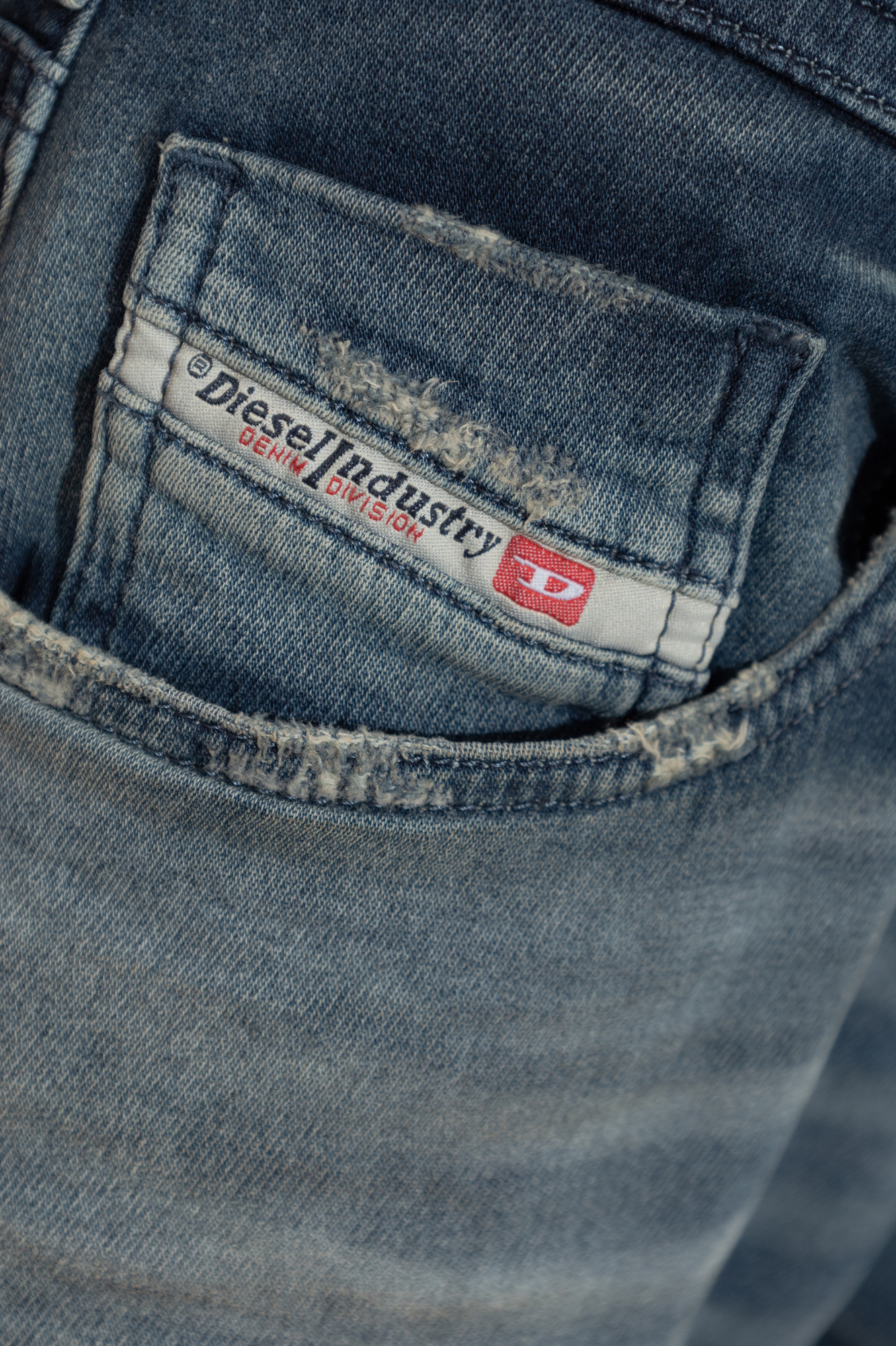 DIESEL>>2034-D-Krailey ドローストリング ジョガー ジーンズ レギュラー 2031 D-Krailey Joggjeans® | colored | ウィメンズ